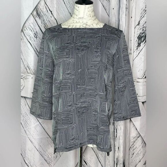 CLARA SUNWOO Tops - Clara Sun Woo Tunic Geometric Print Top Black White Square Neck Long Sleeve S